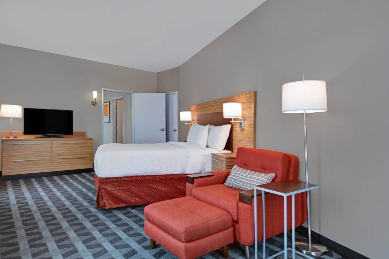 Towneplace Suites By Marriott Indianapolis Downtown Екстер'єр фото